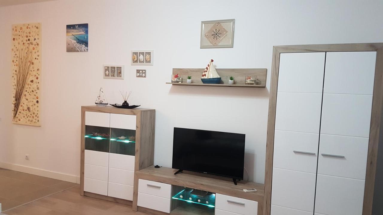 شقة Estival Studio By Onix Blue Mamaia Nord Năvodari المظهر الخارجي الصورة
