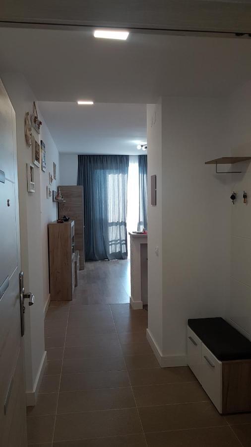 شقة Estival Studio By Onix Blue Mamaia Nord Năvodari المظهر الخارجي الصورة