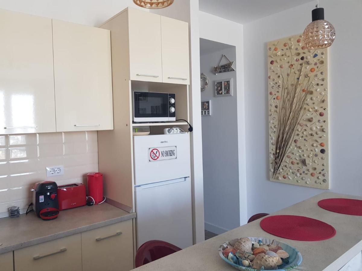 شقة Estival Studio By Onix Blue Mamaia Nord Năvodari المظهر الخارجي الصورة