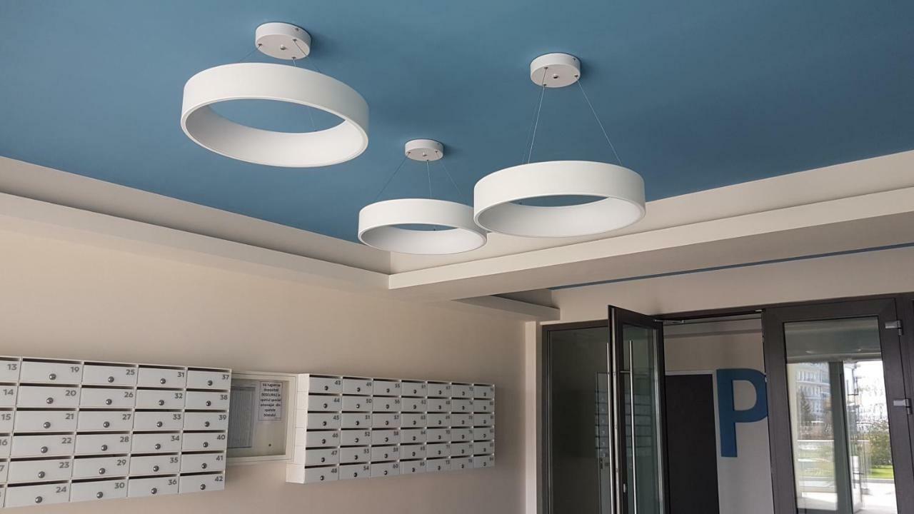 شقة Estival Studio By Onix Blue Mamaia Nord Năvodari المظهر الخارجي الصورة